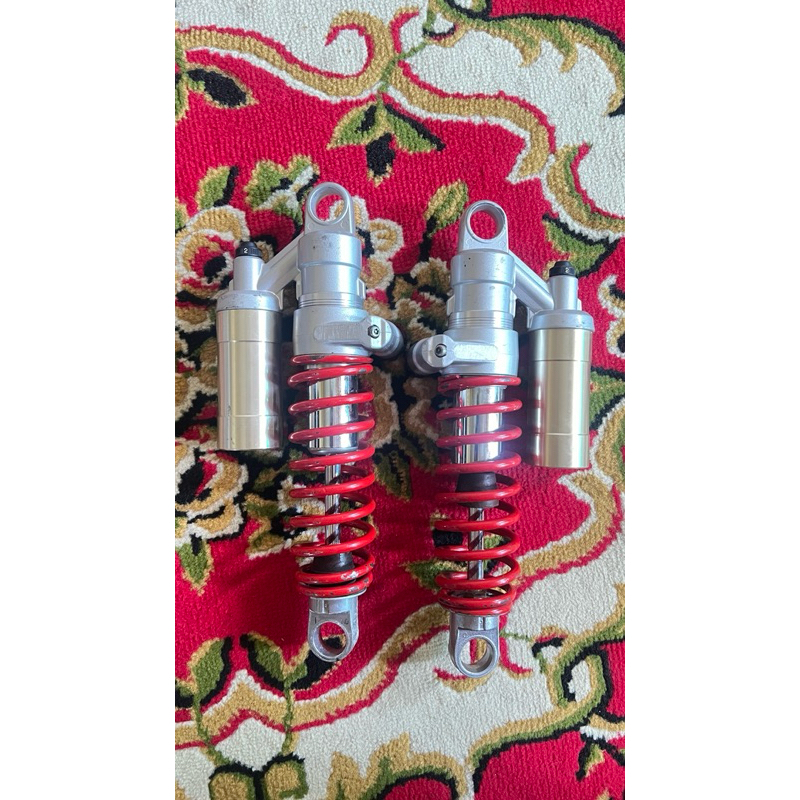 Shock belakang GSX1400 original