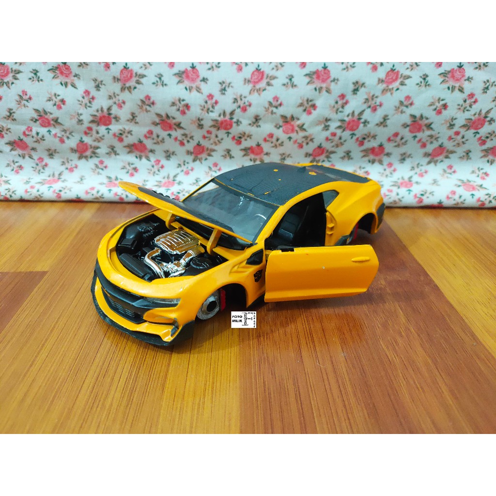 Junk Jada 2016 Chevy Camaro Bumblebee Transformers The Last Knight Chevrolet Transformer Skala 24