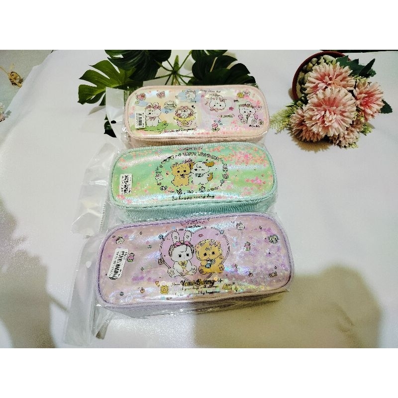 

Tempat pensil kain sleting motif karakter dog cute
