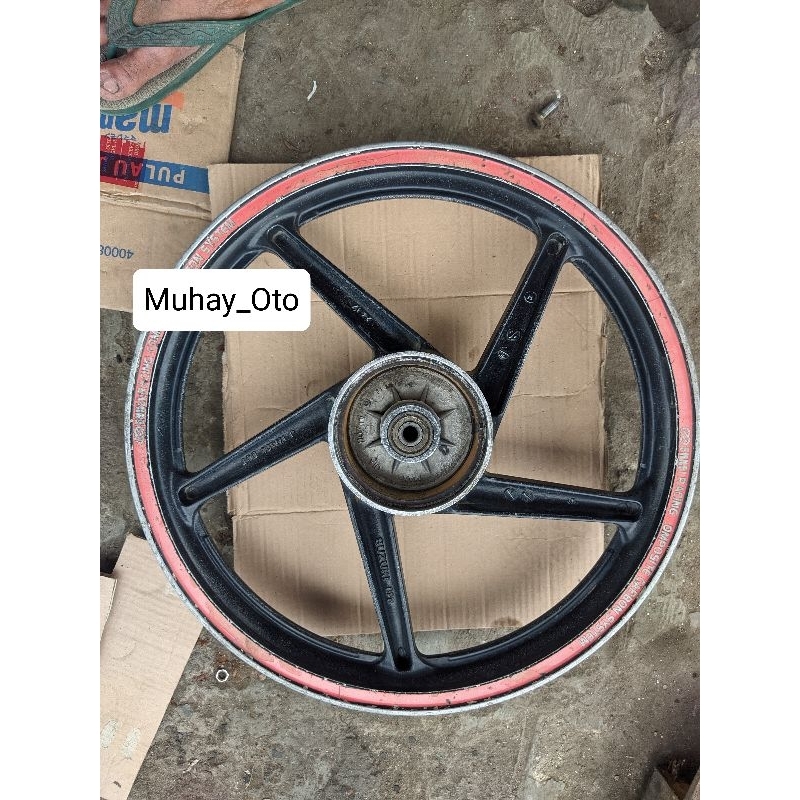 Velg pelek belakang smash original
