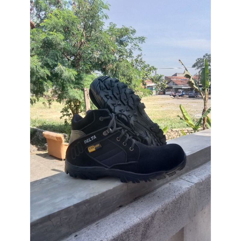 Sepatu safety pria Boots delta hitam 6inc tactikal adventure sepatu pendek ujung besi