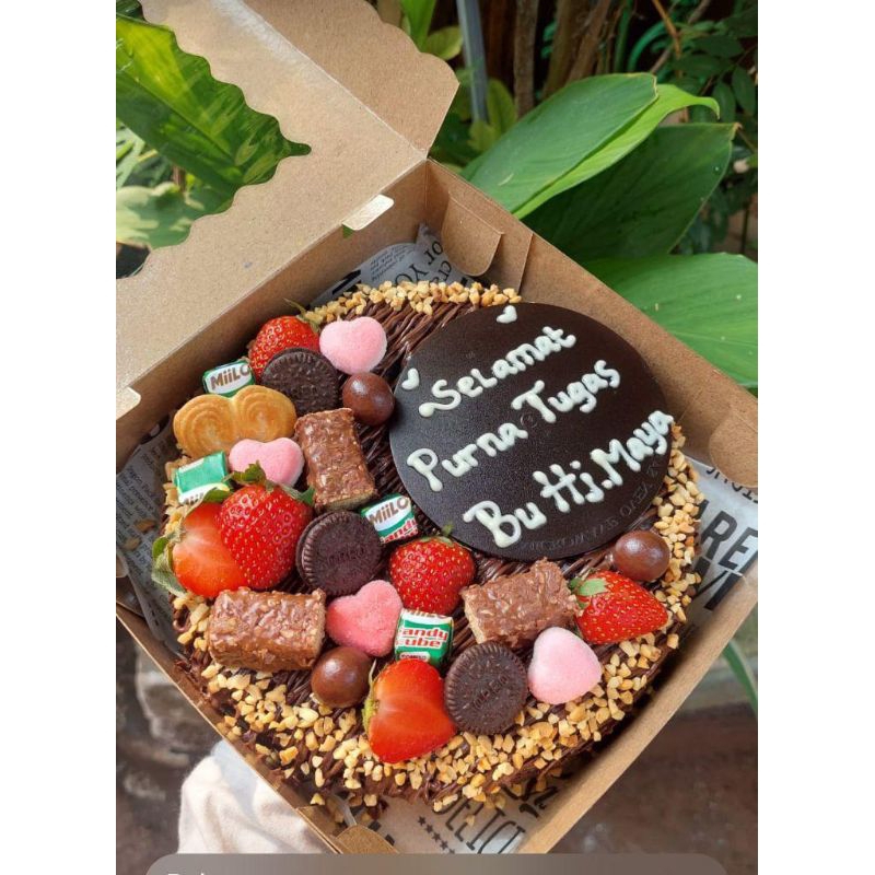 

Kue ultah atau Perayaan