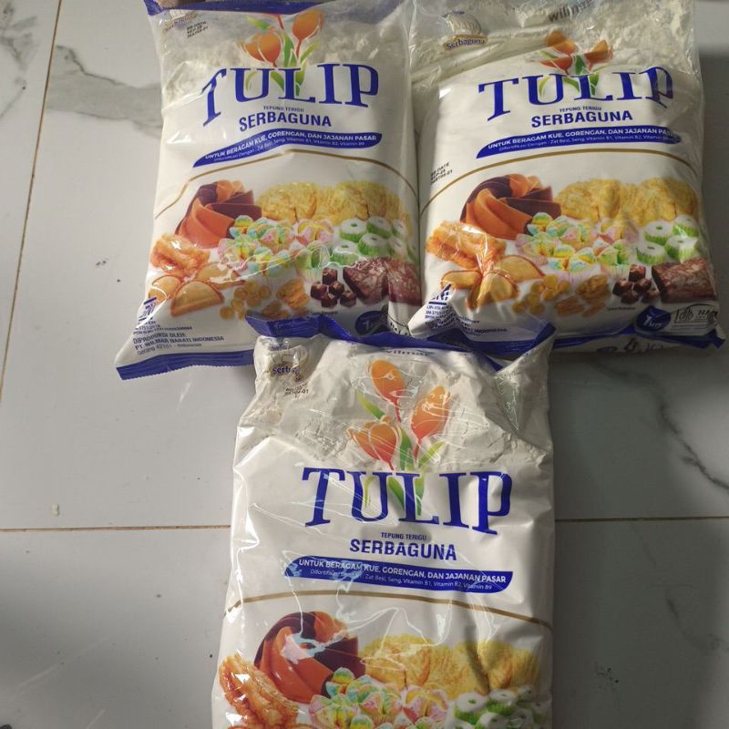 

Tepung Terigu Tulip 1kg