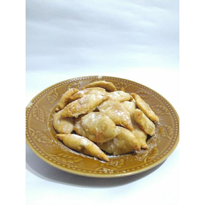 

molen pisang krispy / molen tawangmangu