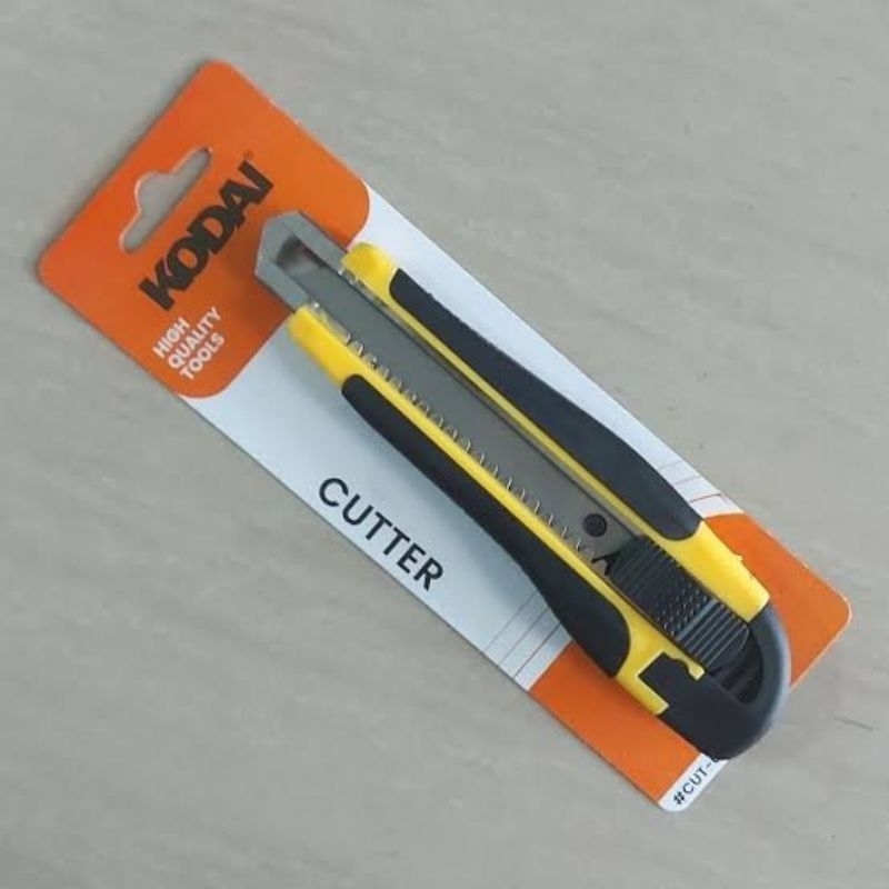 

Kodai Pisau Cutter Besar Gagang Karet Auto Lock Kater Cuter Knife
