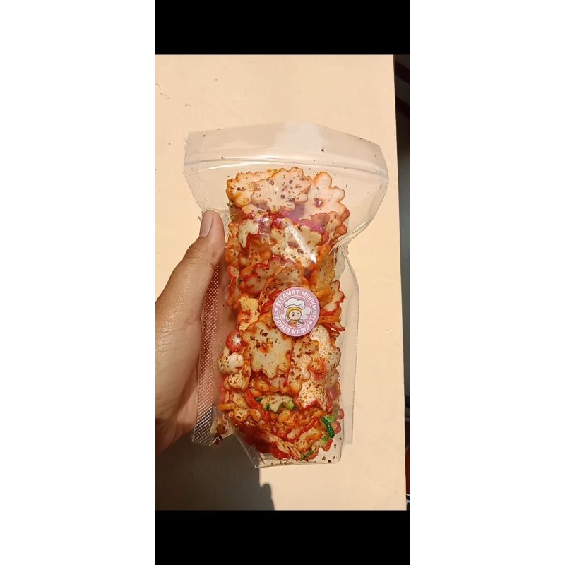 

kerupuk seblak pedas