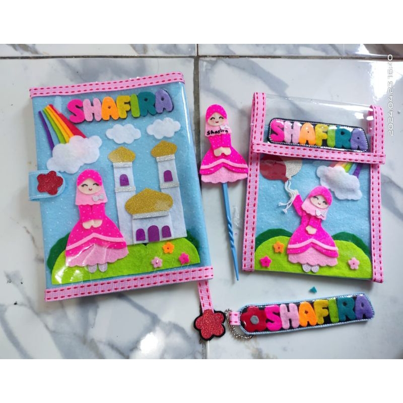 

SET SAMPUL IQRO BESAR+TABUNGAN+GANCI NAMA