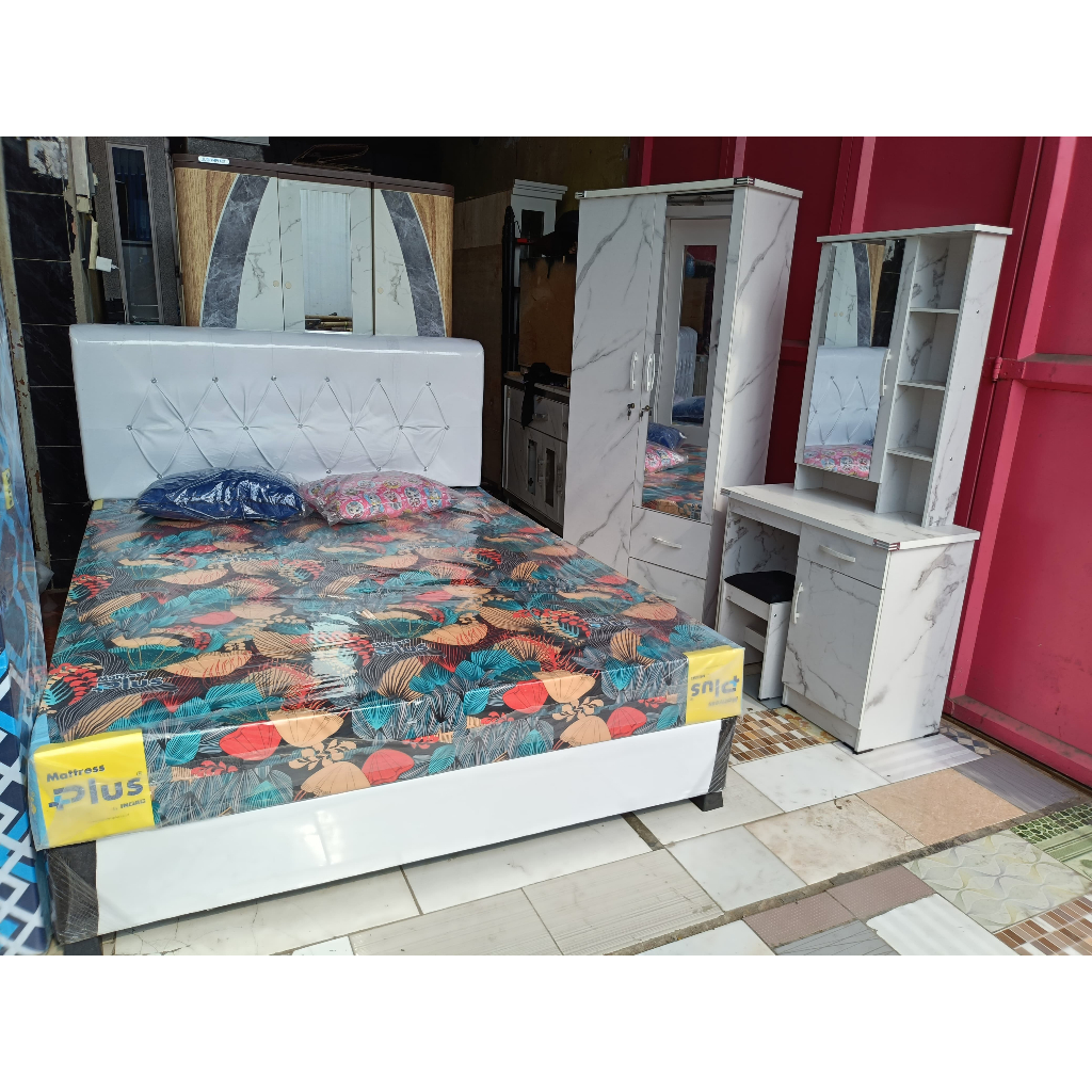 SET KAMAR / DIVAN DAN KASUR INOAC LEMARI 2 PINTU MEJA RIAS FREE BANTAL DAN GULING