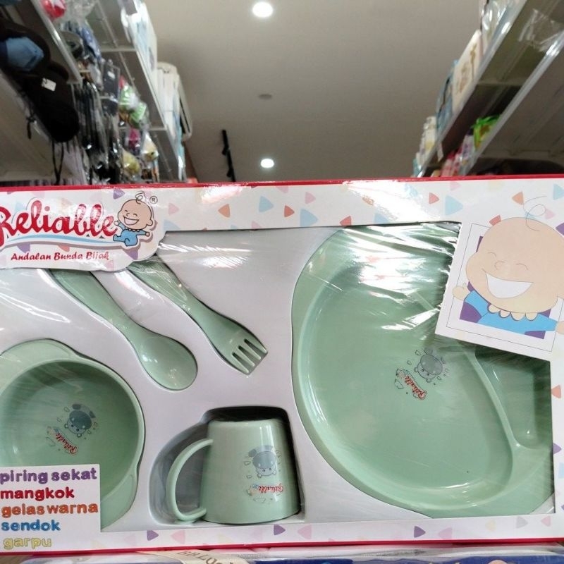 Reliable Feeding Set besar 5006/Feeding set/satu set perlengkapan makanan bayi