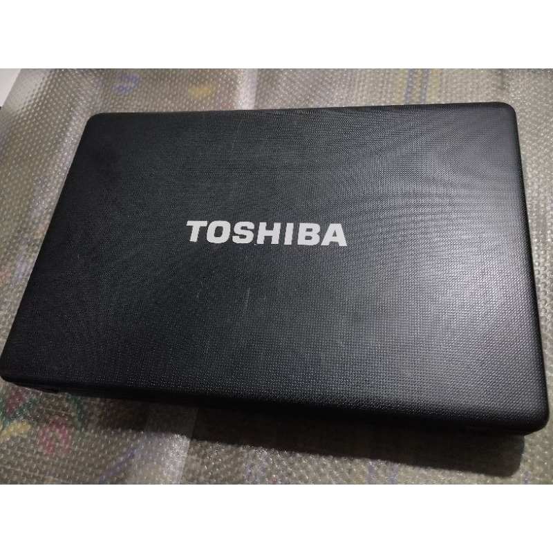 Laptop Toshiba mati total