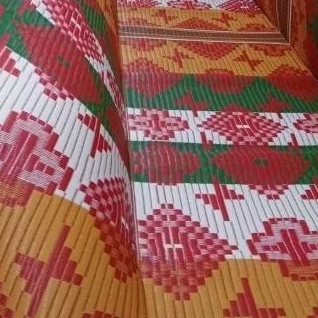 Tikar gunung plastik/ tikar lipat