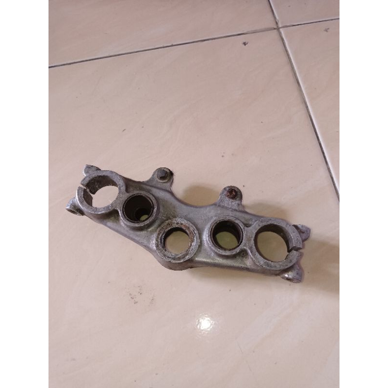 Segitiga T Atas Honda Xl125 original