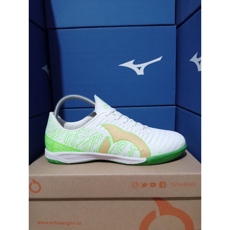 SEPATU FUTSAL ORTUSEIGHT CATALYST JOGOSALA