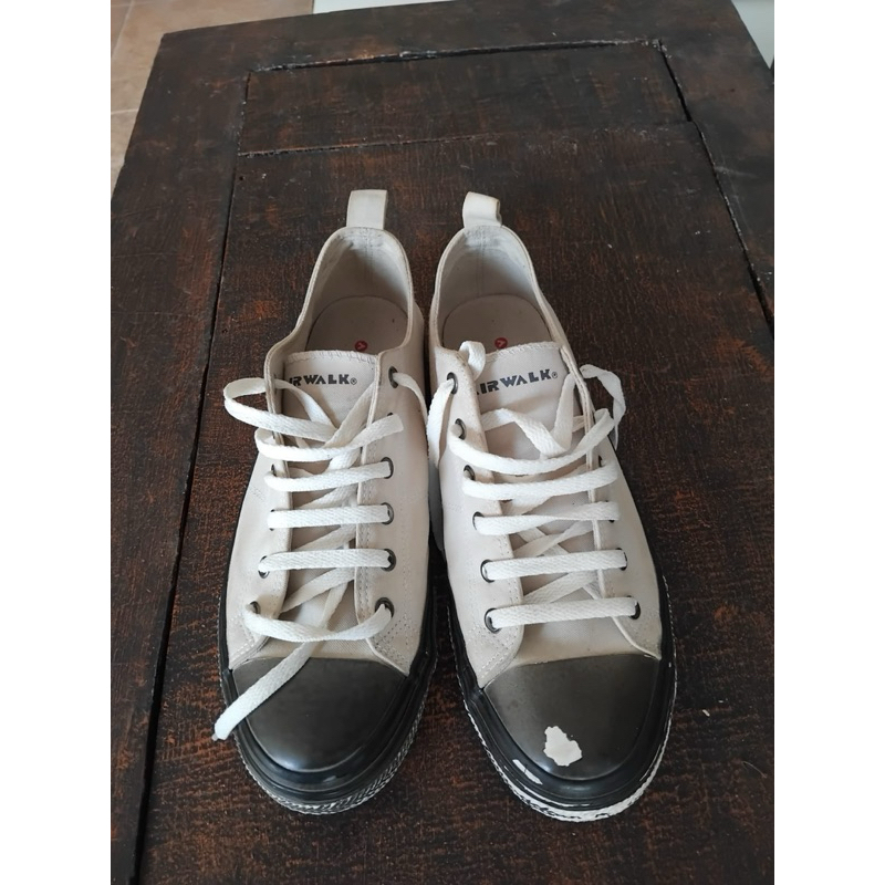 sepatu airwalk preloved