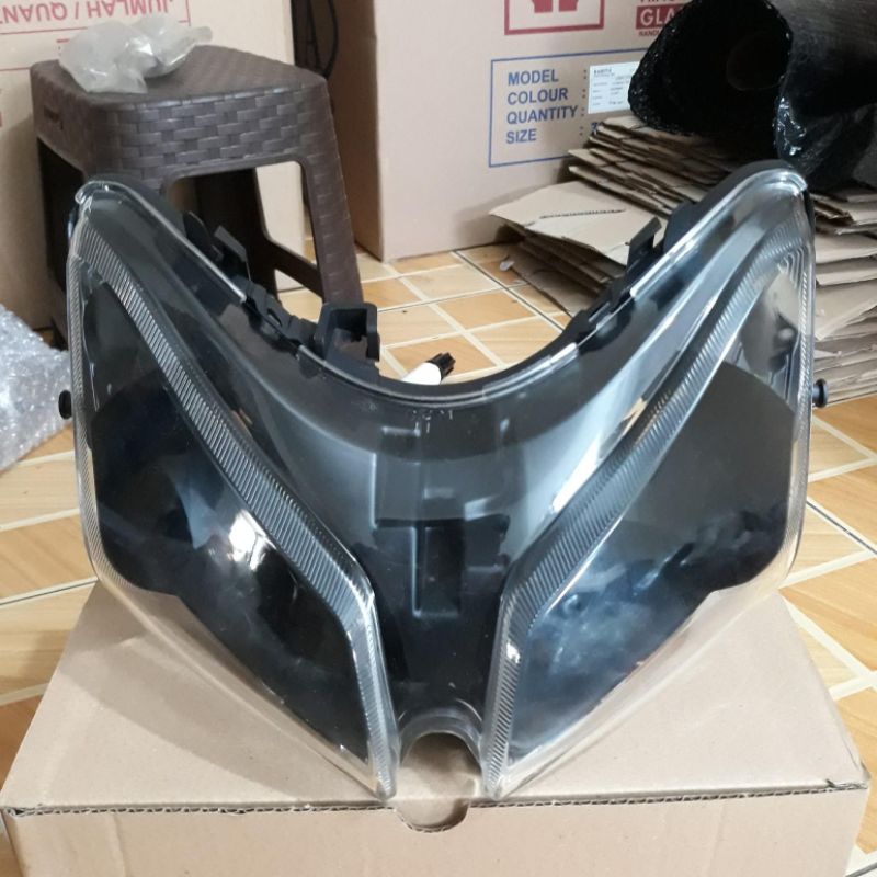 Reflektor Plus Mika Lampu Depan Honda Vario Cw 110 Karbu ( Bukan Vario 110 Techno Karbu ) Custom Hit