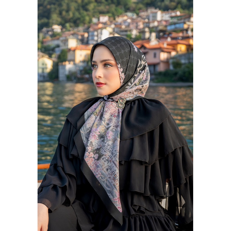 ButtonScarves-Como Square Button Scarves