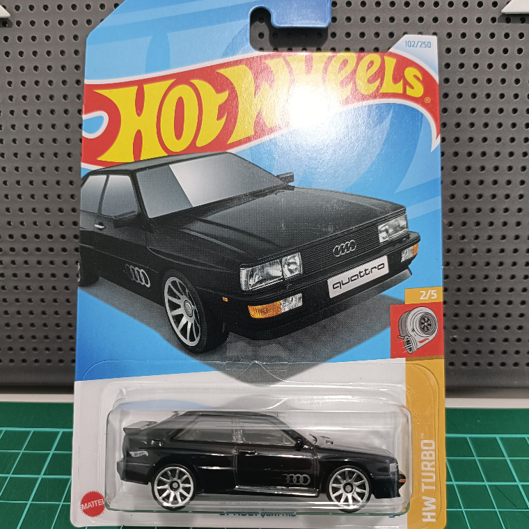 Hotwheels 87 Audi Quattro