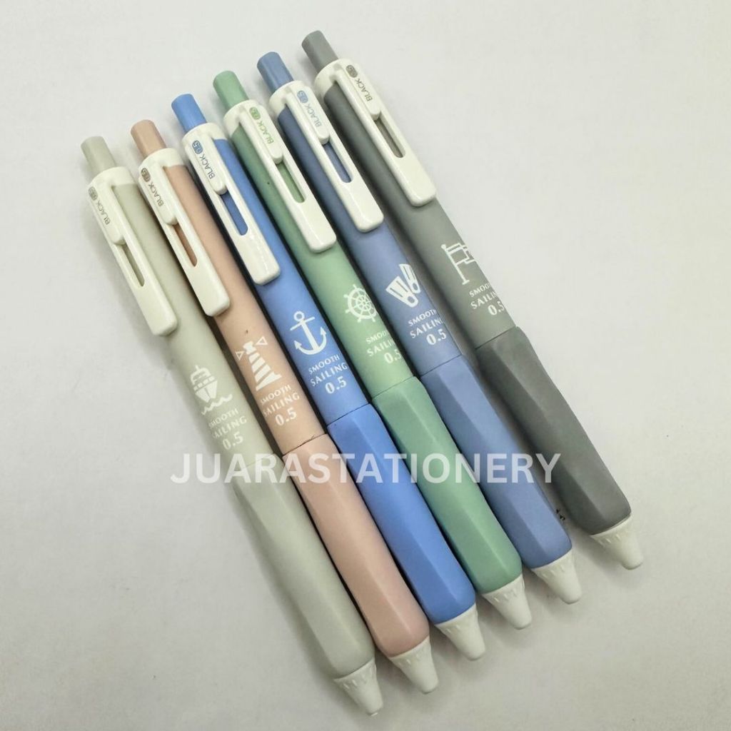 

Set Pulpen Hitam 0.5mm GP-233 (895) / Set Pulpen isi 5 pcs Tinta Hitam Pulpen Bolpen Gel Estetik