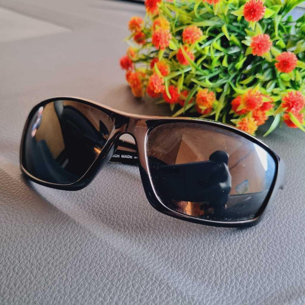 KACAMATA  FASHION PRIA ES074./KACAMATA COWOK LENSA KACA/KACAMATA FASHION HITAM/KACAMATA ANTI UV/