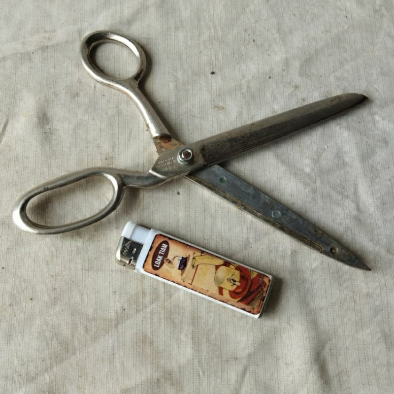 

Pajangan Vintage Gunting Richard Sheffield England