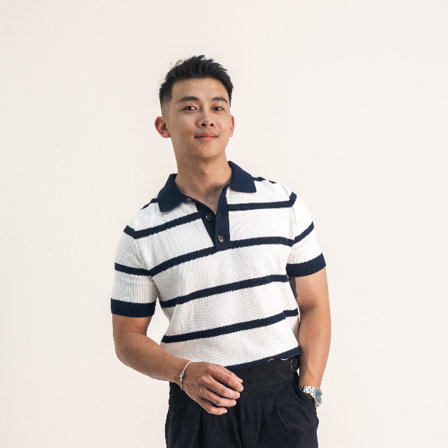 ELODIE STRIPTED POLO SHIRT ( WHITE - NAVY ) | BAJU POLO PRIA OLD MONEY STYLE