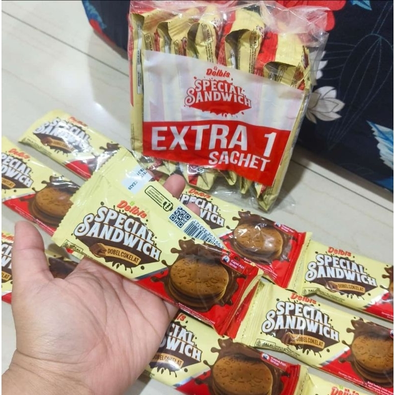 

Delbis special sandwich by kapal api group isi 11 pcs
