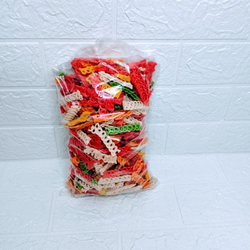 

1 kg super kerupuk rantai mentah - kerupuk seblak - kerupuk warna warni