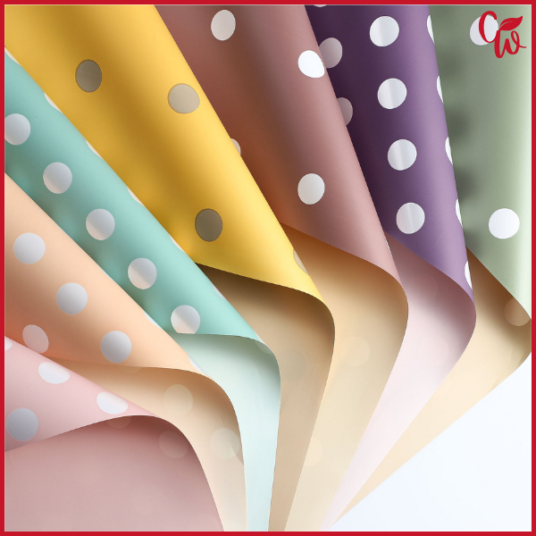 

20 Lembar Flower Wrapping Polkadot Cellophane Kertas Buket Pembungkus Bunga Waterproof KB11