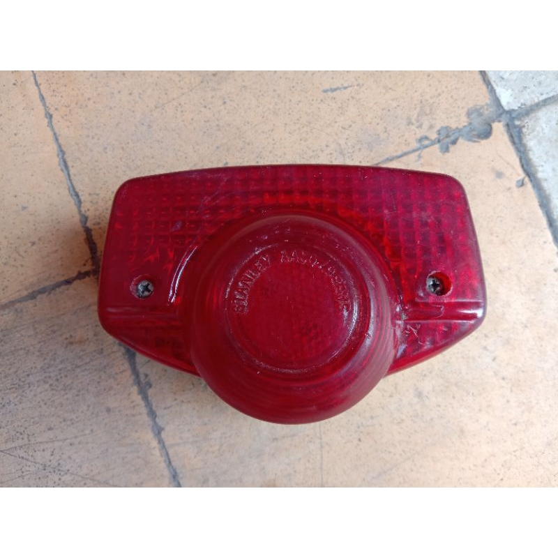 Lampu Belakang Stoplamp Honda CB100 S90 S90Z