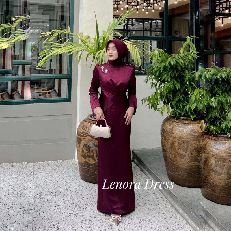Lenora Dress Satin Kondangan Bridesmaid Payet