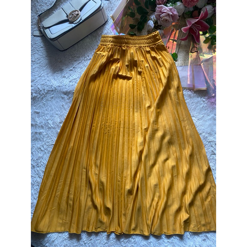 Rok Plisket Rempel Kunyit Kuning Megar