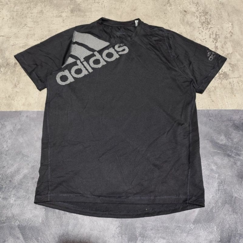 Baju kaos olahraga pria Adidas climate hitam