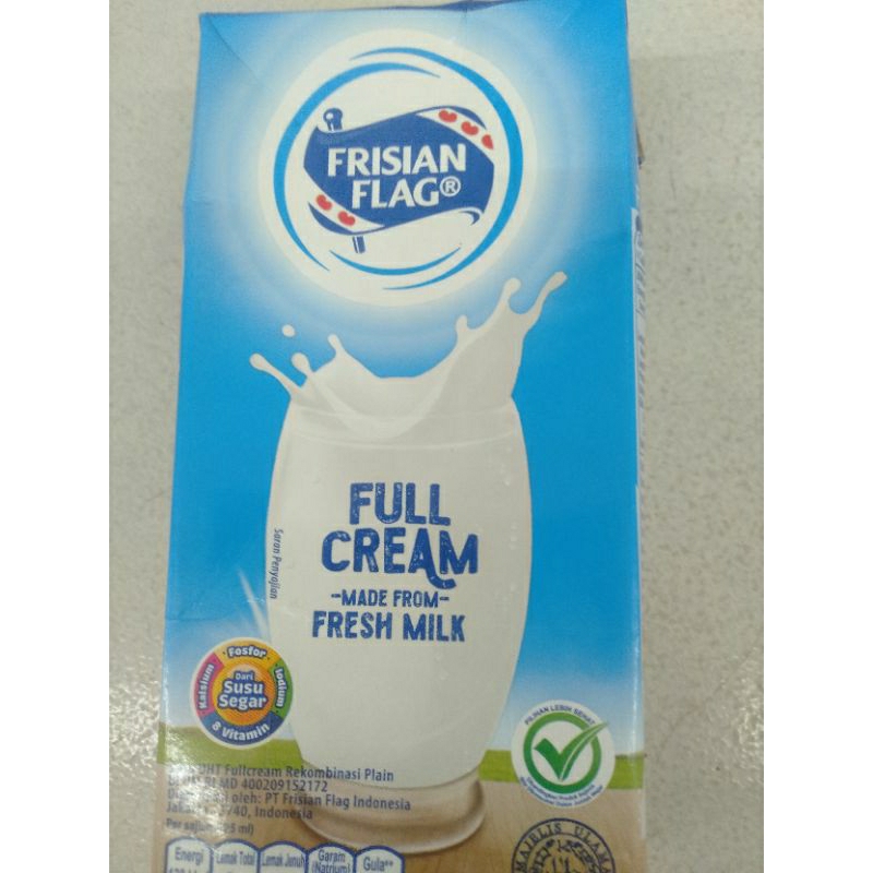 

susu cair frissian flag 1 liter (946 ml) per 6 pcs