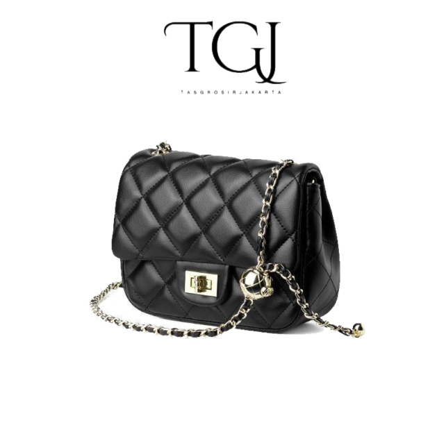 Tas Selempang Wanita  Kombinasi  Tali Rantai Warna Hitam Putih TGJ064