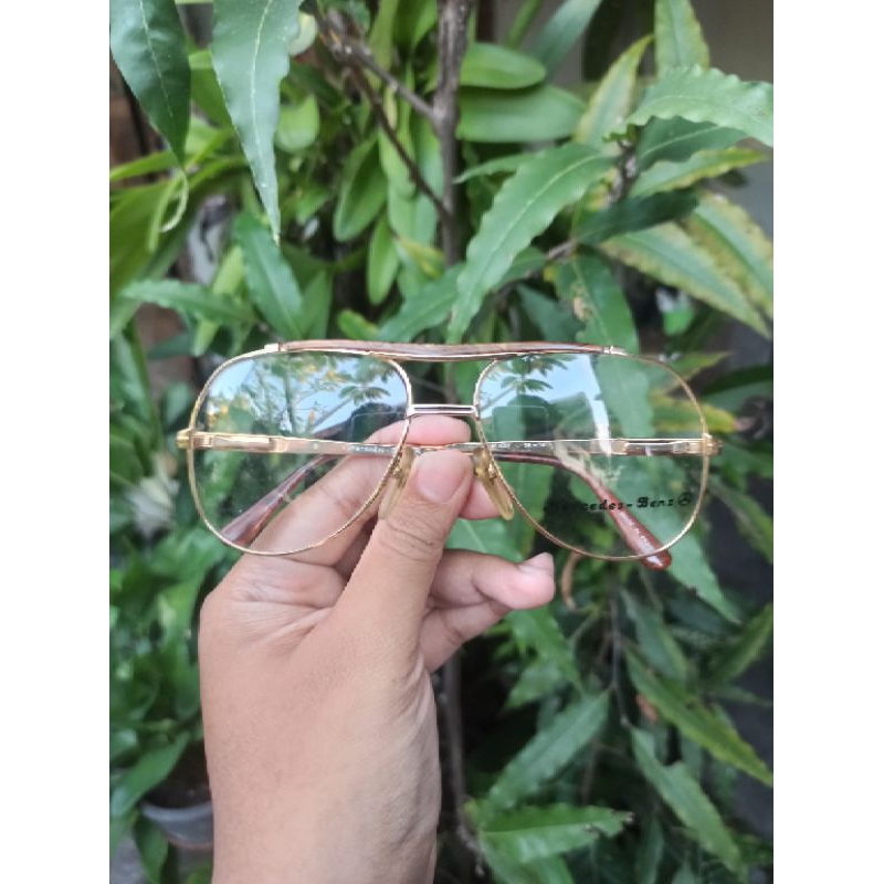 kacamata vintage merk Mercedes Benz M 500 France