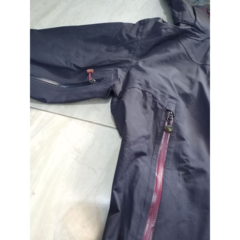 salewa second (cewek)