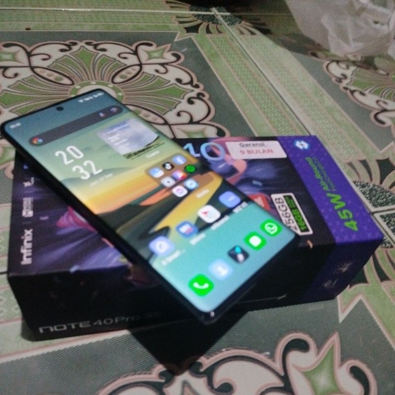 Infinix Note 40 Pro