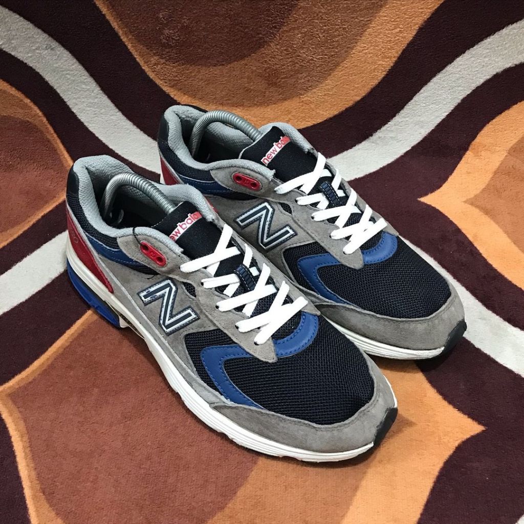 NEW BALANCE 880 tricolour (made in Vietnam) Sepatu NB second original