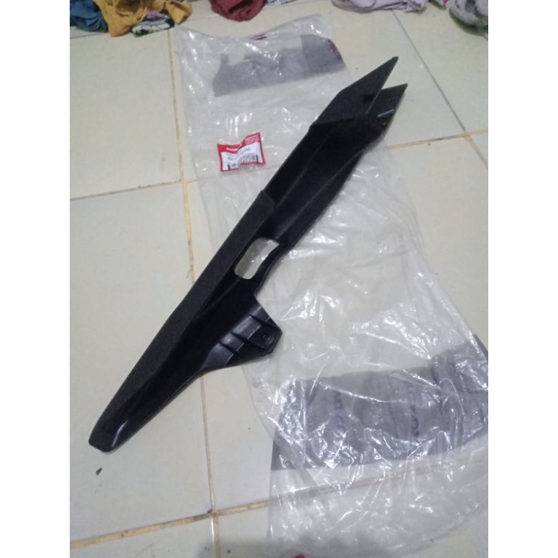 cover tutup pelindung rantai rante cb150 verza verza 150 original honda