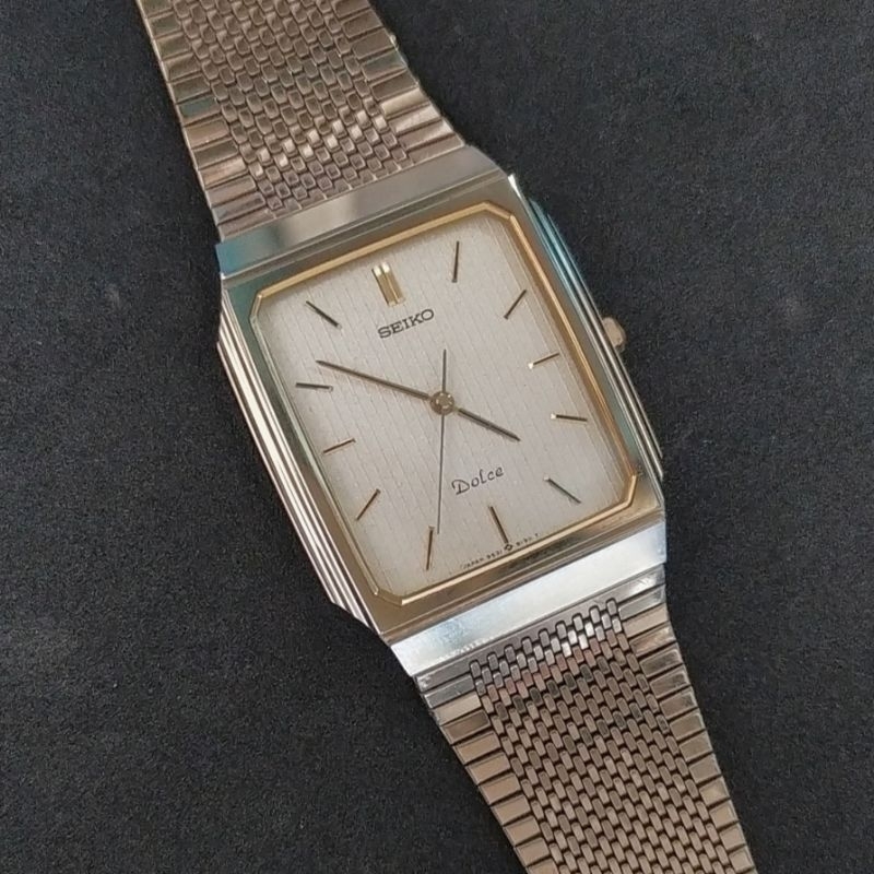 VINTAGE SEIKO DOLCE 9531 - 5160 TUNGSTEN CARBIDE ANTIMAGNETIC 60G TANK SHAPE