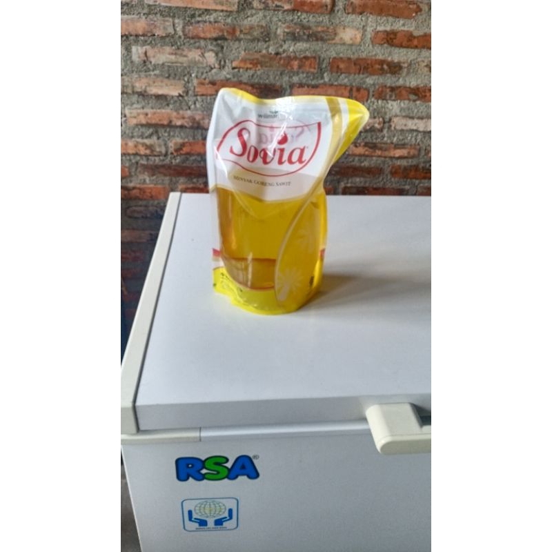 

sovia minyak goreng pouch 2liter