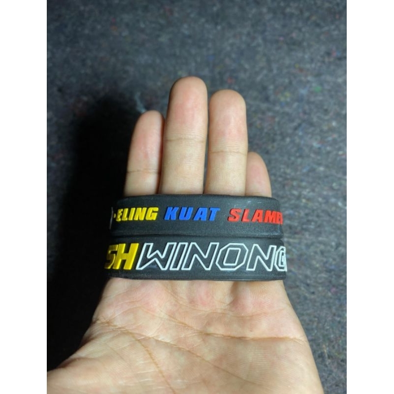 GELANG KARET PSHW MENYALA