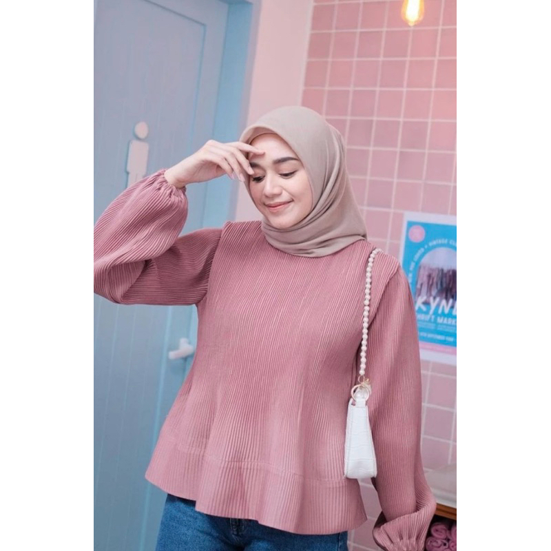 PRELOVED PREMIUM PLEATS BLOUSE VanillaHijab