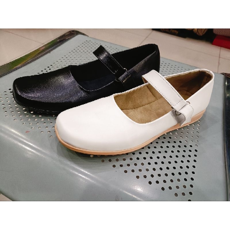 Sepatu wanita tali perekat 1 flat