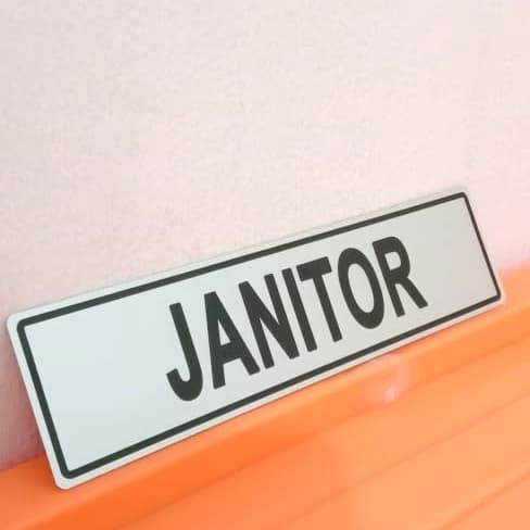 

SIGN AKRILIK JANITOR UK 4.5X19.5CM K3 RAMBU SAFETY