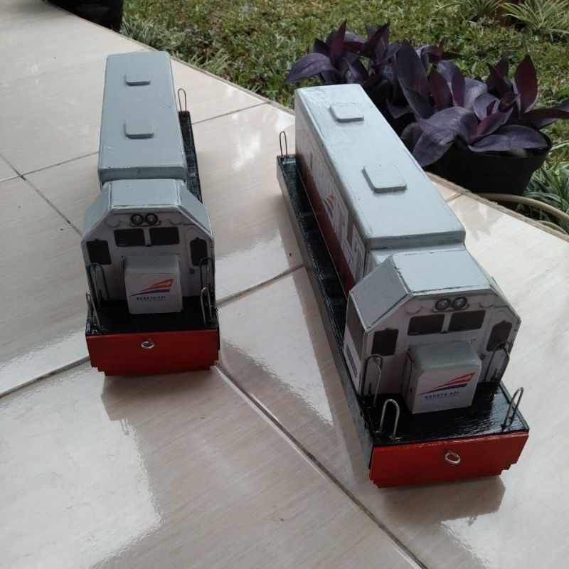 Lokomotif Kereta Api Kayu