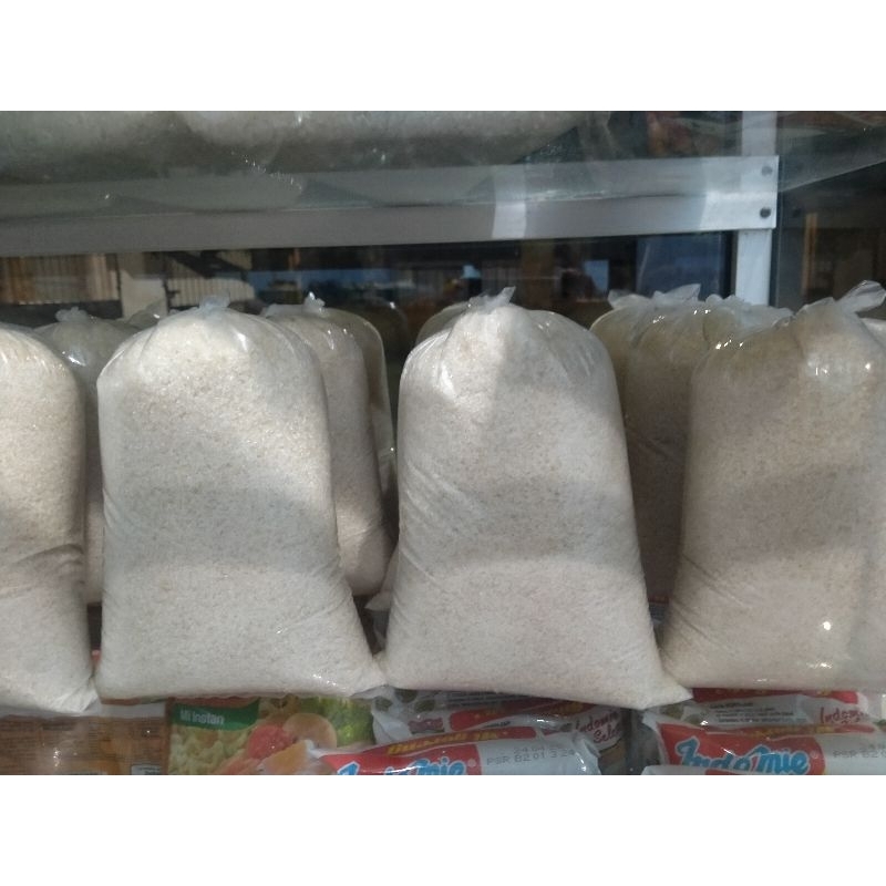 

Gula pasir kiloan 1 kg