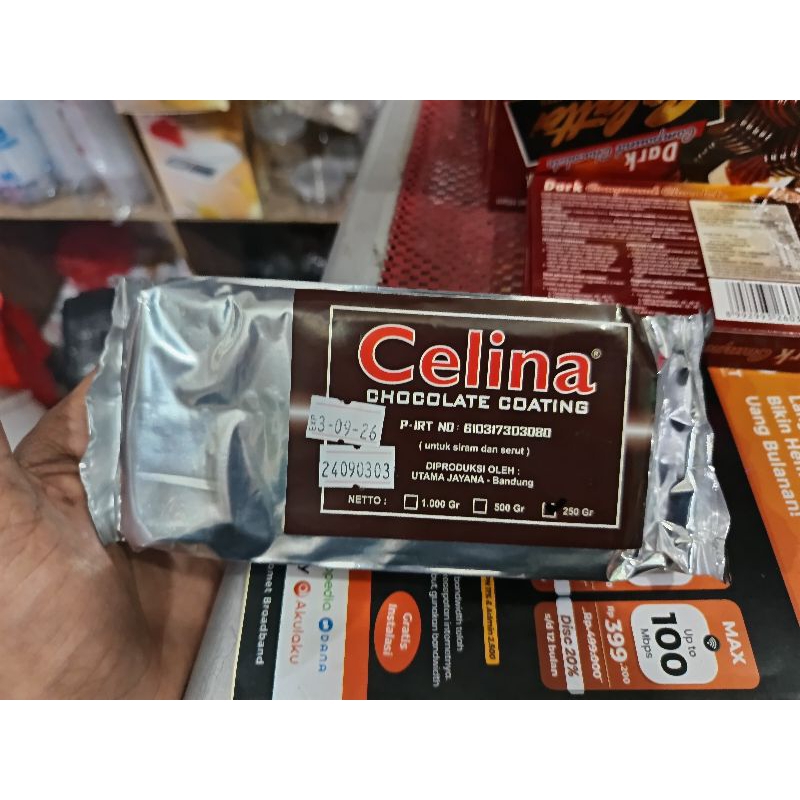 

COKELAT CELINA KEMASAN 250GR COKELAT BLOK