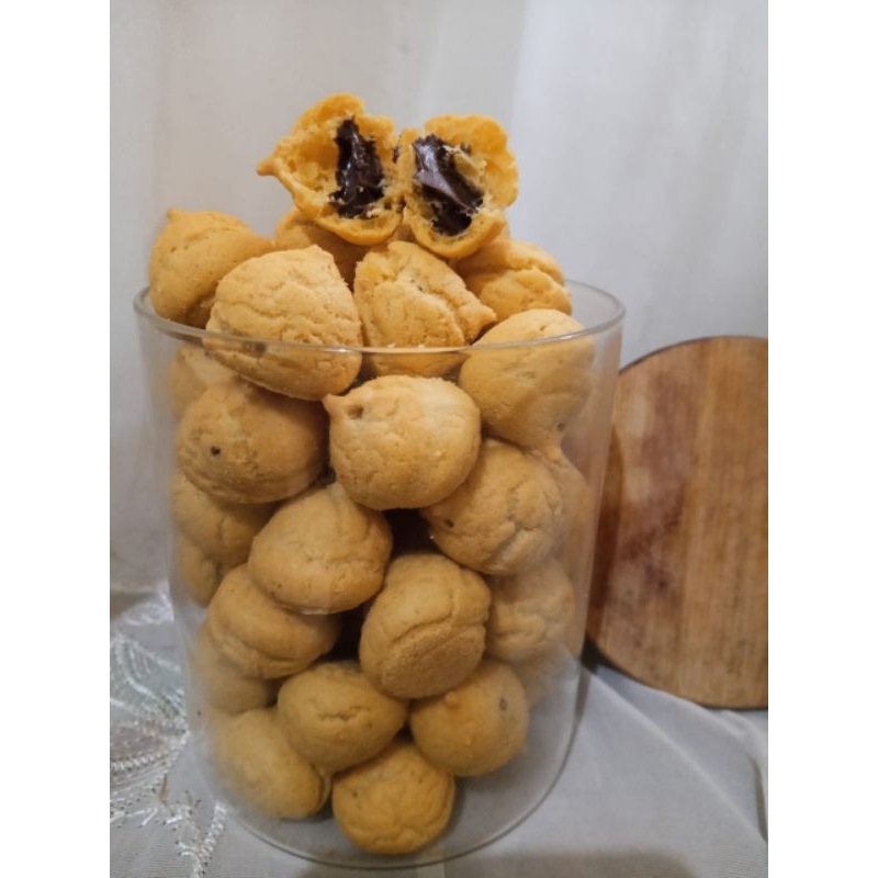 

kue sus soes mini cemilan manis