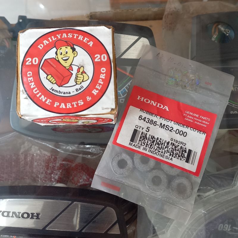 KARET GANJAL BAUT VISOR WINDSHIELD HONDA TIGER REVO ORIGINAL ORI AHM 64386-MS2-000